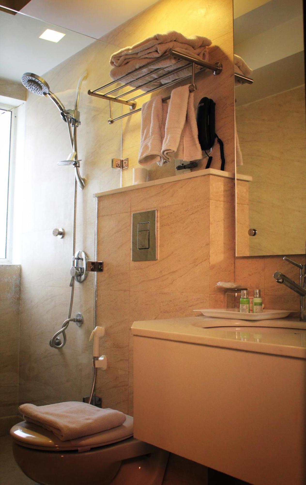 Hotel Ivory 32 New Delhi Bagian luar foto