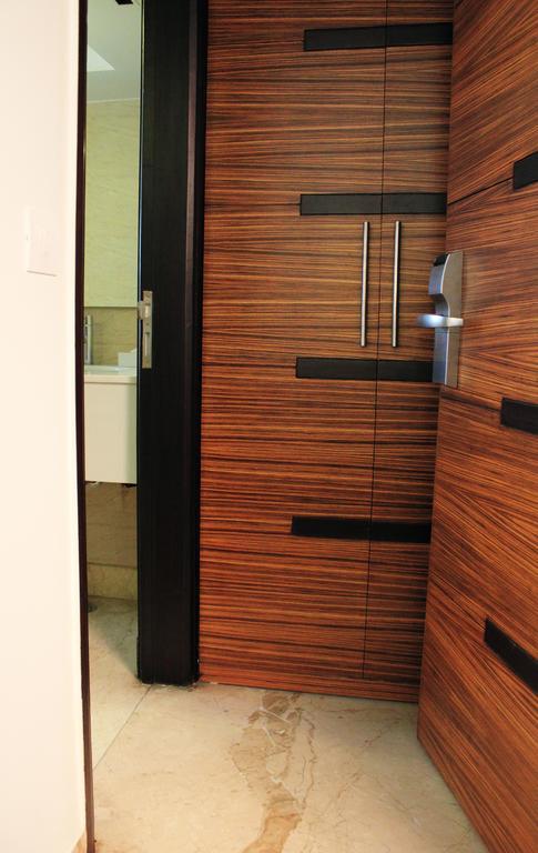 Hotel Ivory 32 New Delhi Bagian luar foto